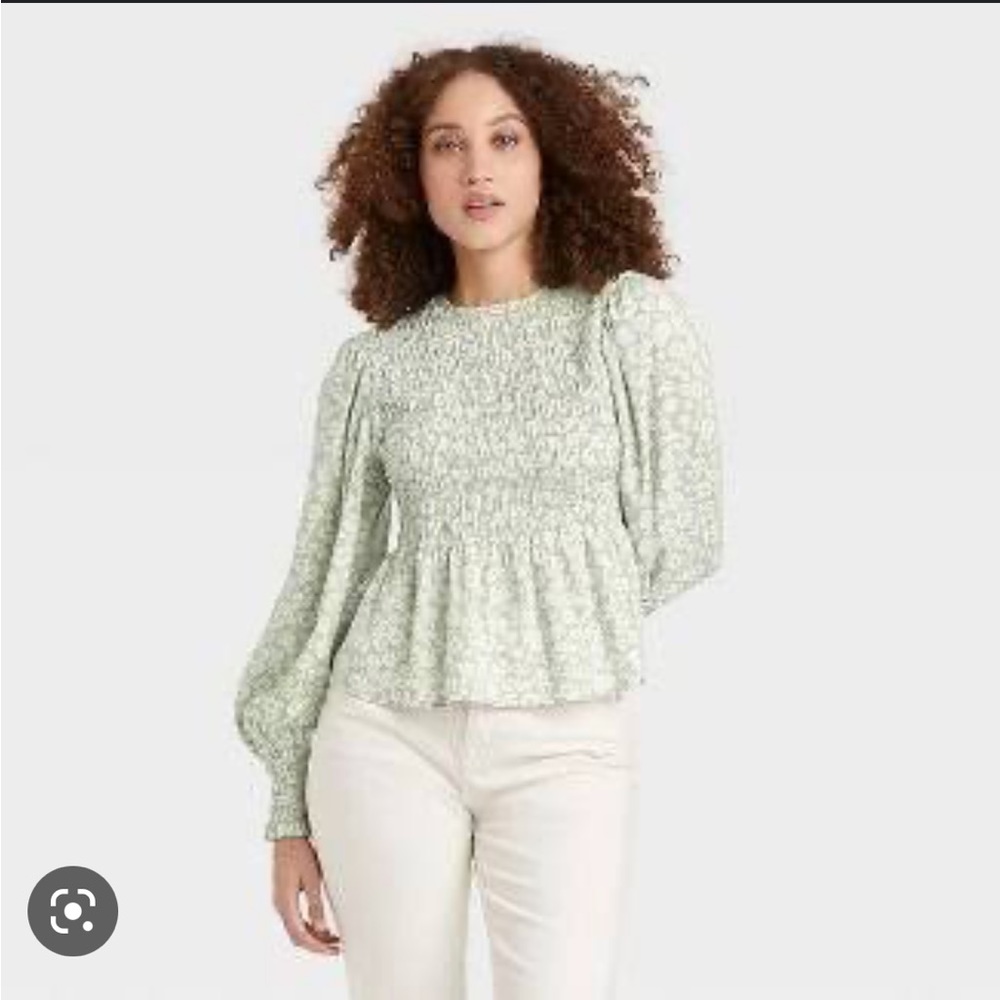 NWOT a new day blouse